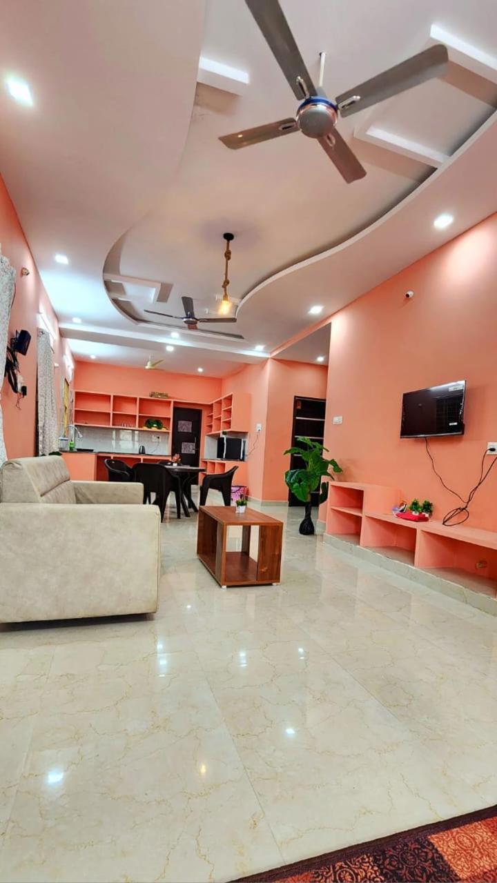 Ruhithahomestay- Ac Rooms-Free Wifi- Android Tv - Near To Alipiri- Door Service Тирупати Экстерьер фото